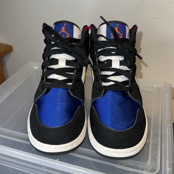 Nike Air Jordan 1 Mid SE TD Lakers Purple White Multi-color BQ6933-005 Size6.5Y - Picture 4 of 6